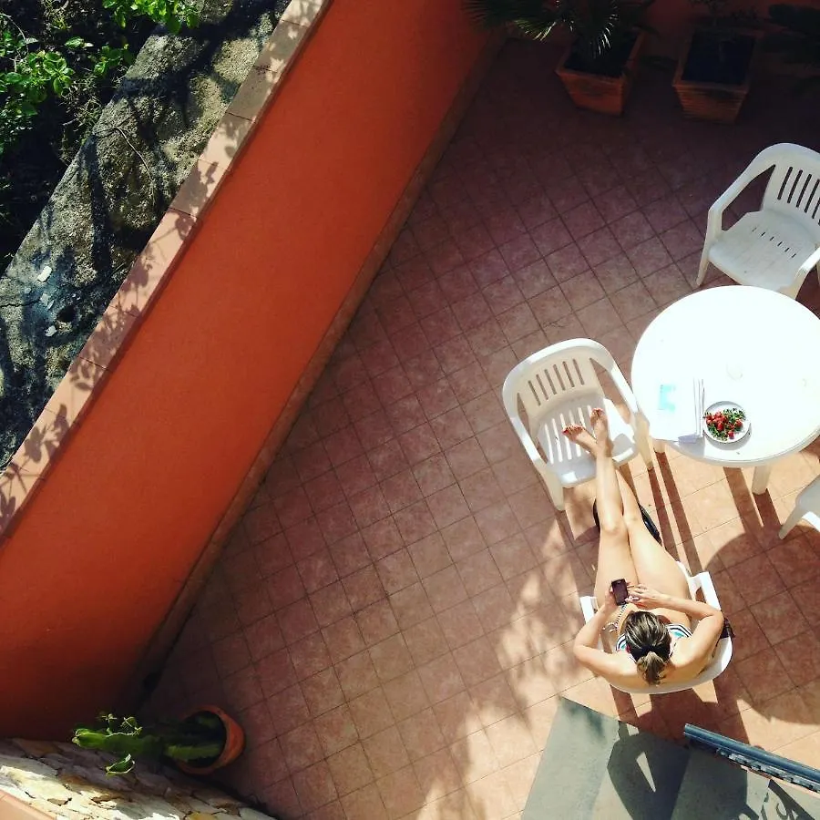 Adriana Casa Vacanze Mare Etna Sicilia أتشيريالي شقة